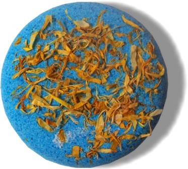 Dream In Blue Bath Bomb Cake